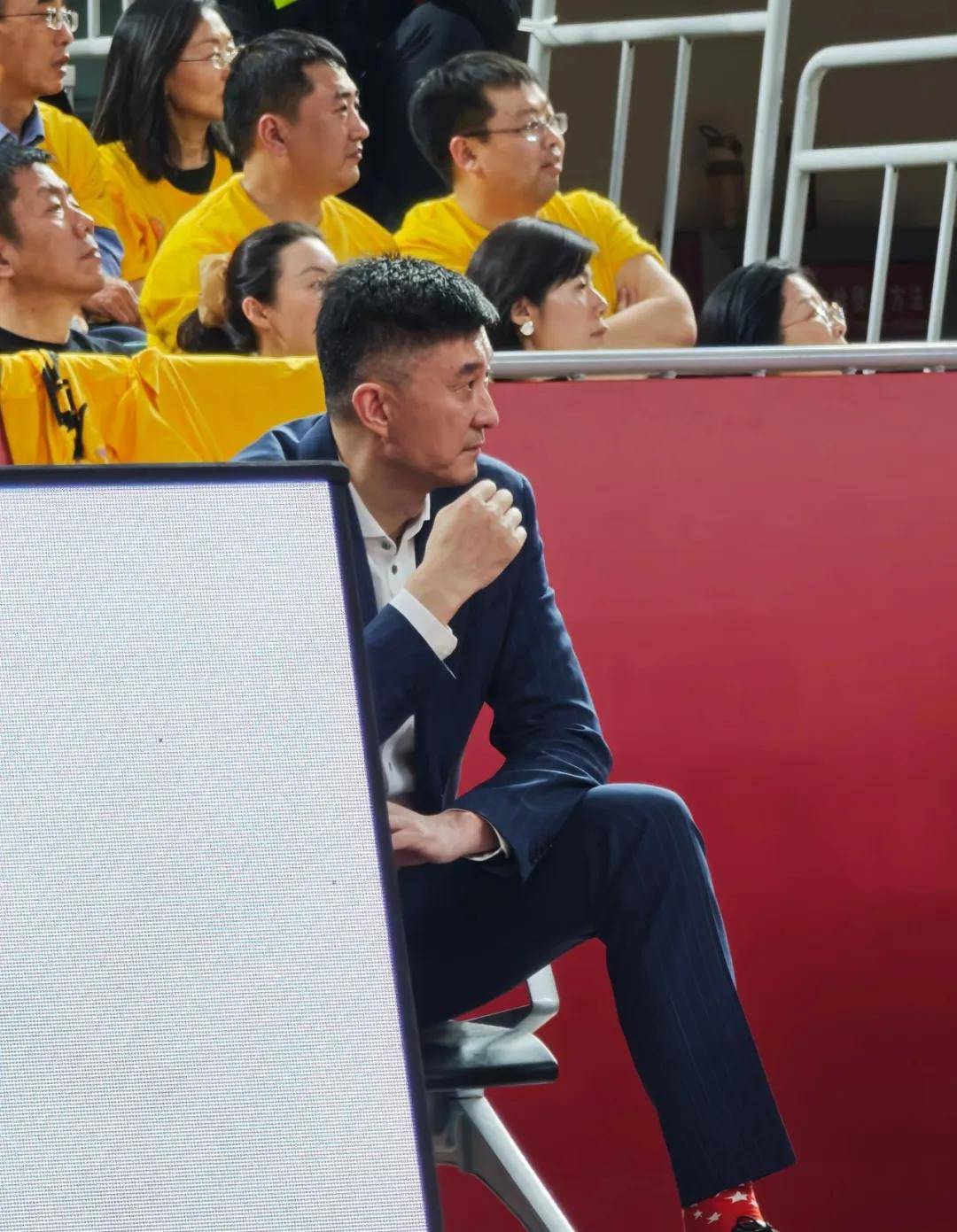 包含广东队全场碾压CBA季后赛，如同剧本杀再现，弹幕刷屏的词条