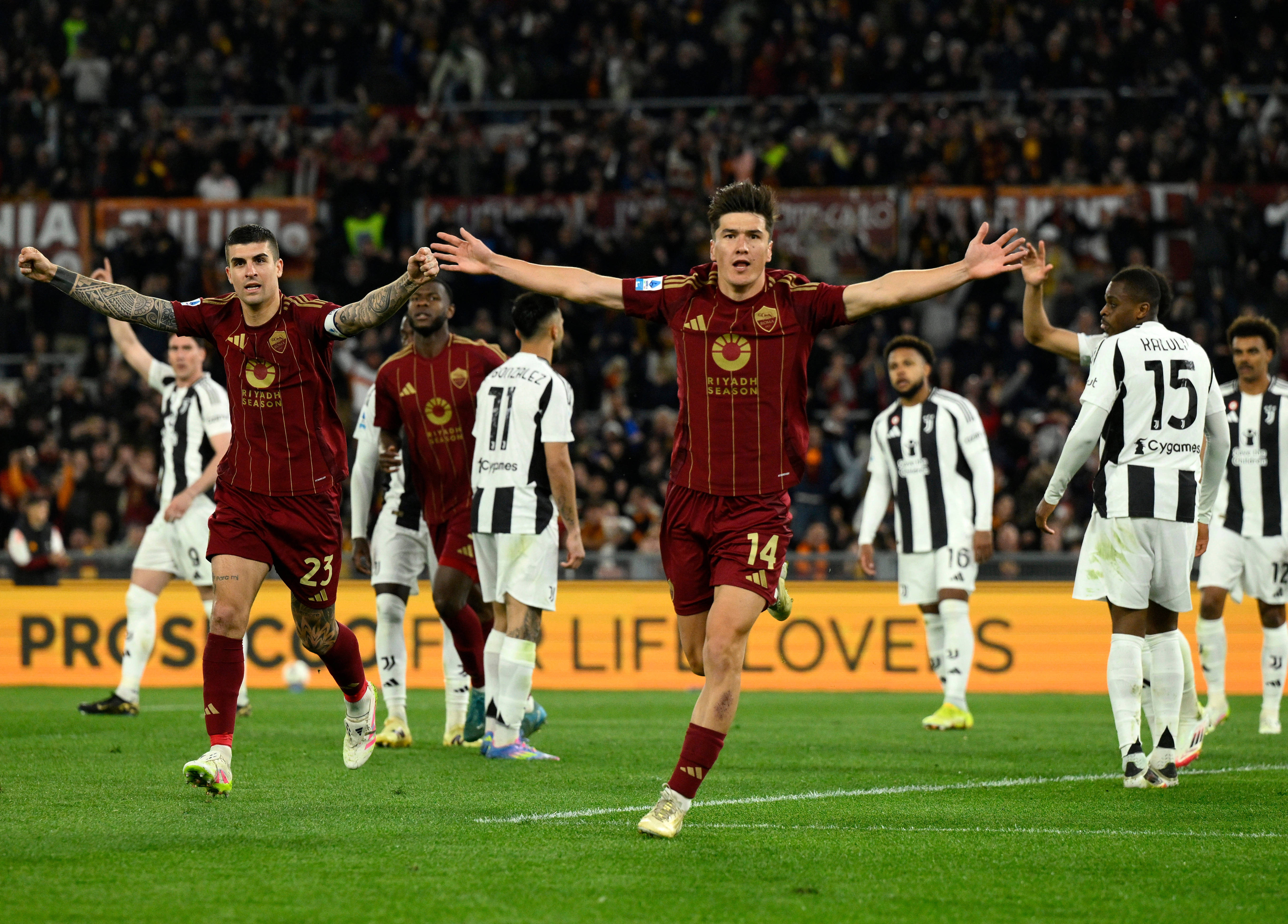 关于罗马击败对手,主场优势助球队晋级八强的信息 关于罗马击败对手,主场优势助球队晋级八强的信息