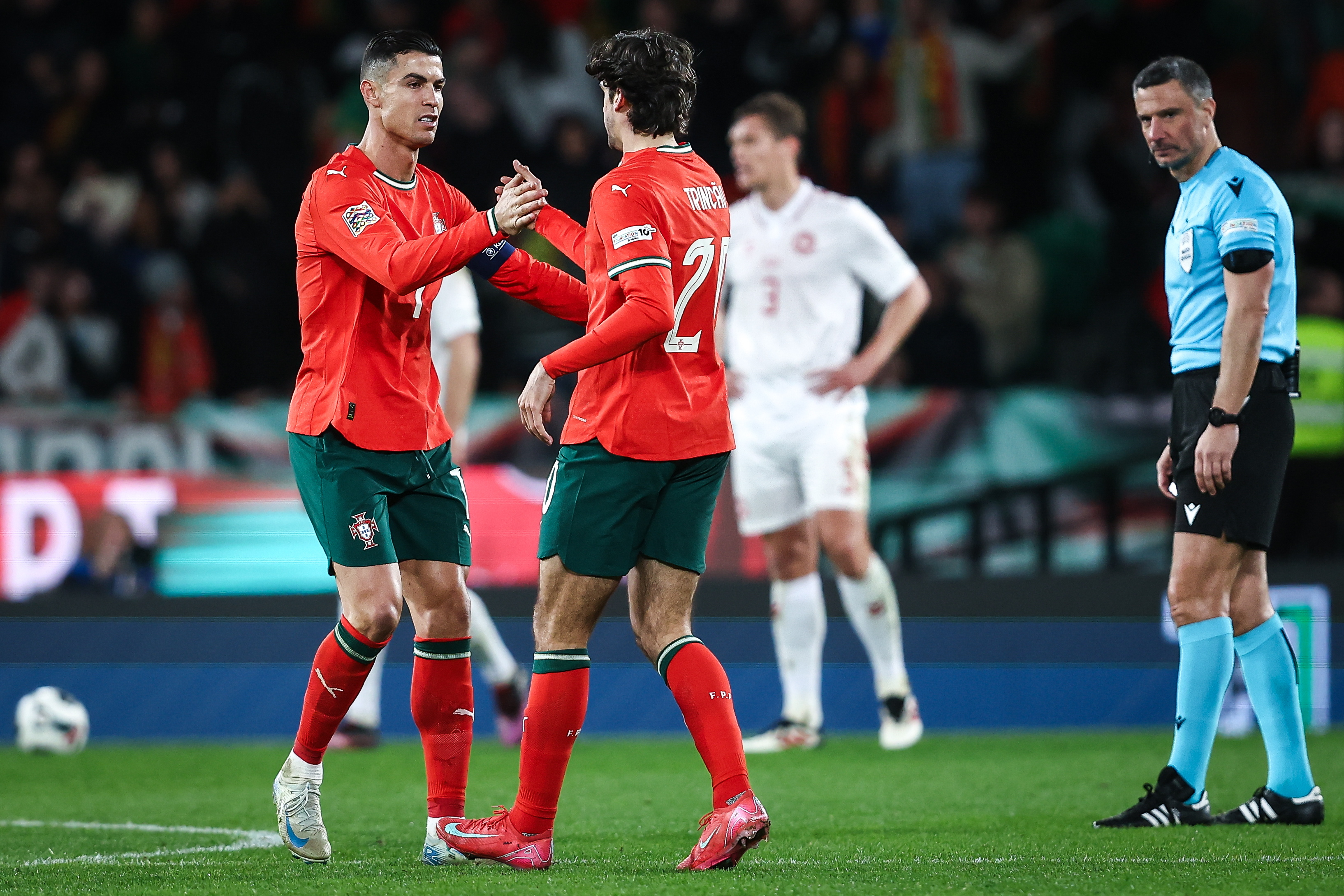 1xBit体育培训-关于双方同场竞技，争夺着欧国联比赛的胜利的信息